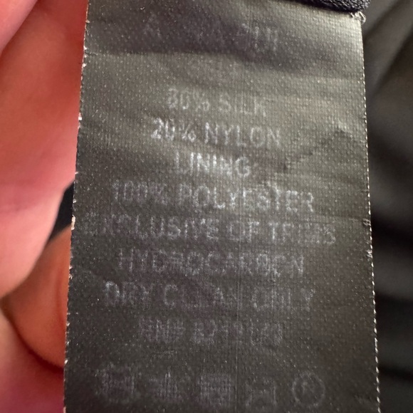 Anna Sui Black Floral Shimmering Sleeveless Zip Back Lined Dress size 4 - Picture 10 of 10